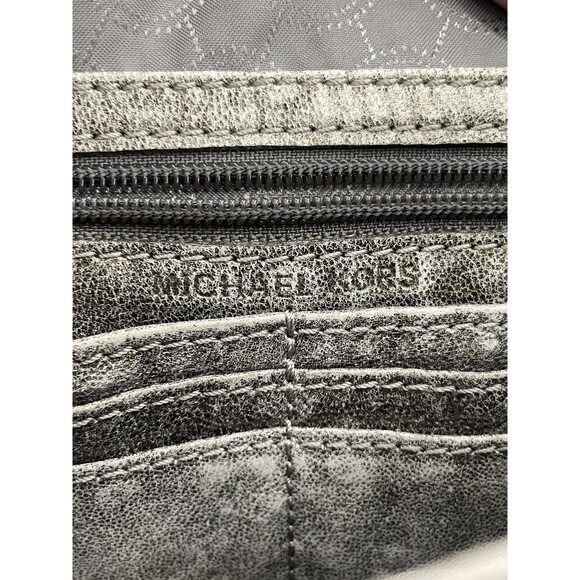 Michael Kors Suede Chain Crossbody Bag – Authenticated! - Picture 4 of 9